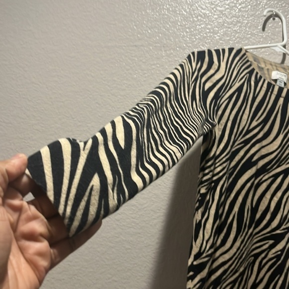 J.Crew Factory Women's Animal-print Zebra Teddie Cotton Sweater Size XS - Picture 3 of 8